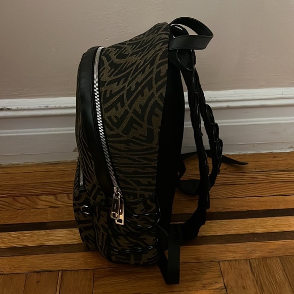 Fendi vertigo FF Zucca logo monogram limited edition Backpack - Picture 6 of 10